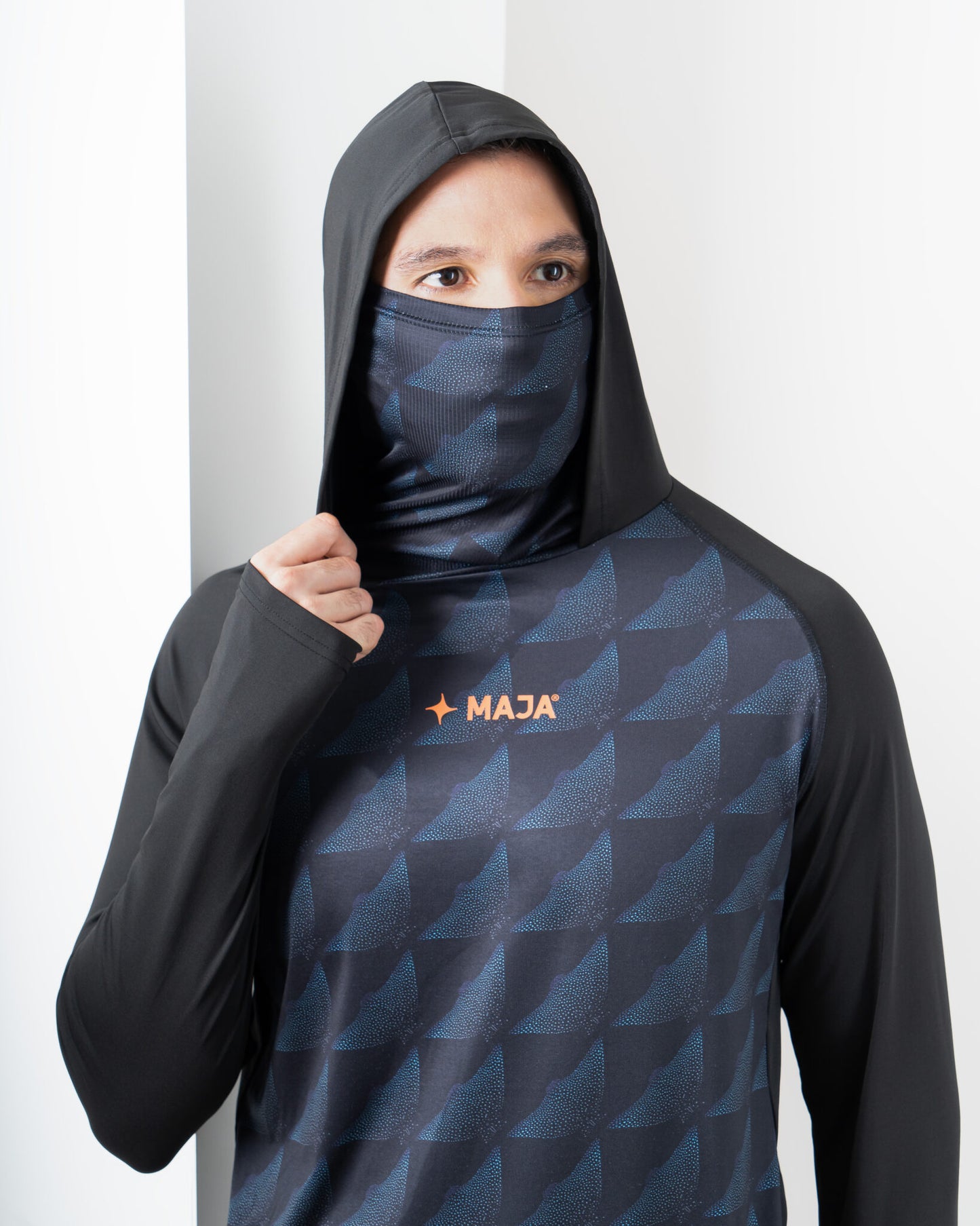 Camiseta Performance con Máscara Ambición Mantas